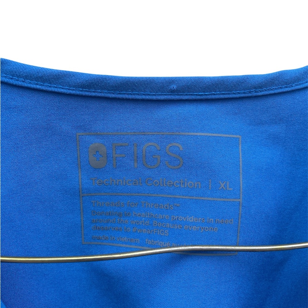 FIGS Catarina Royal Blue One Pocket Scrub Top - Picture 5 of 8